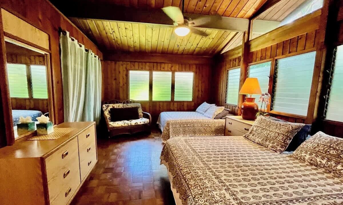 Photo of Bedroom in Puako