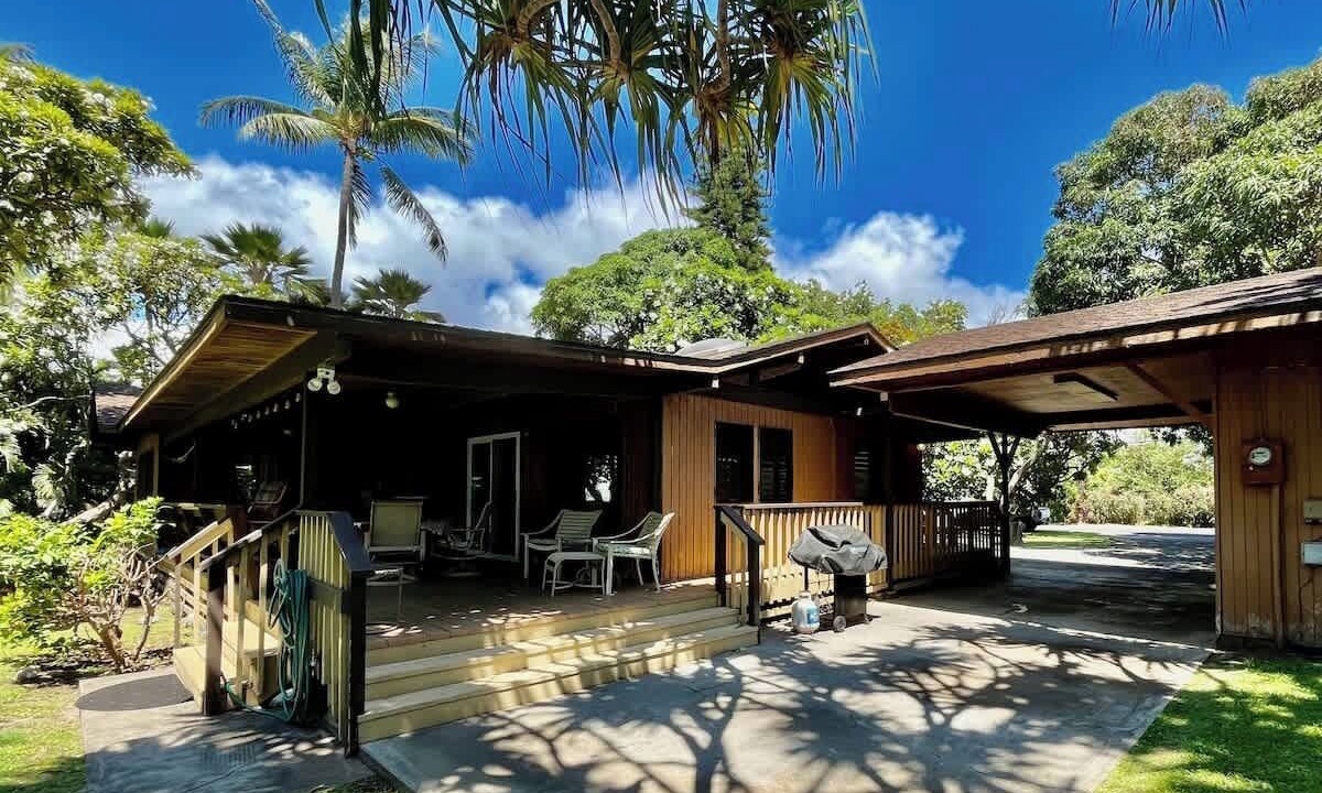 Photo of Patio Balcony in Puako