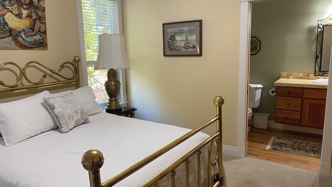 Photo of Bedroom in Mercer Island