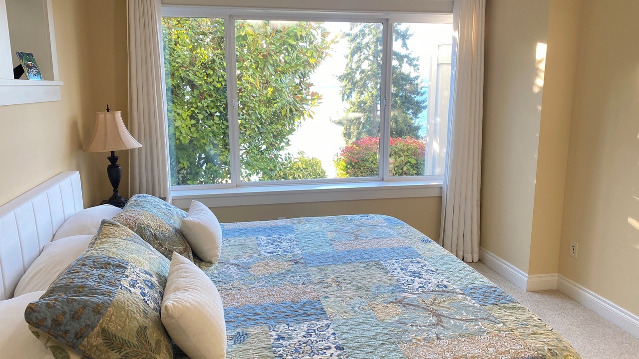 Photo of Bedroom in Mercer Island