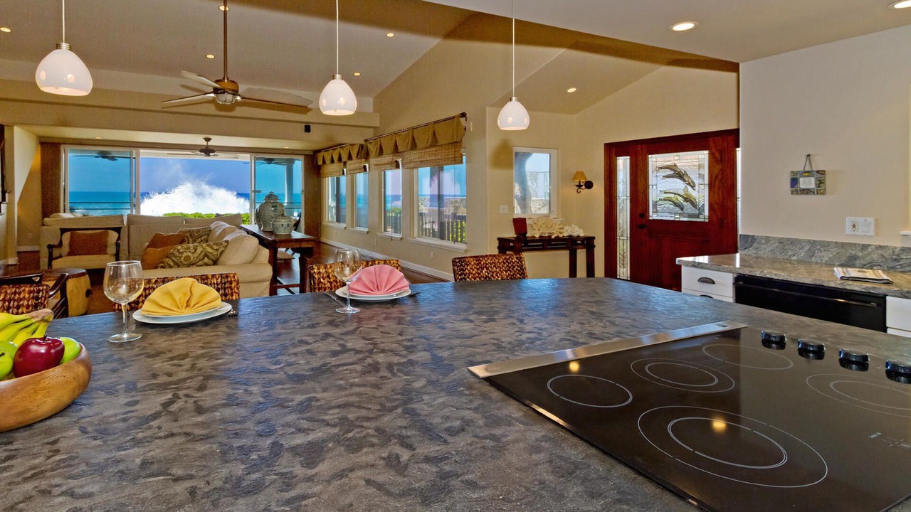 Photo of Others in Makaha