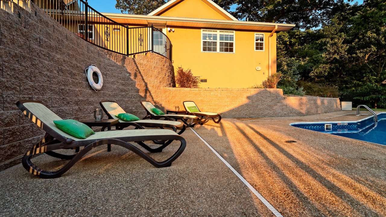 Photo of Outdoor in Lowell