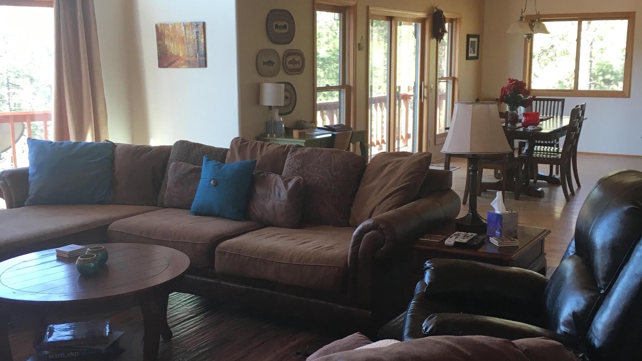 Photo of Livingroom in Bayfield