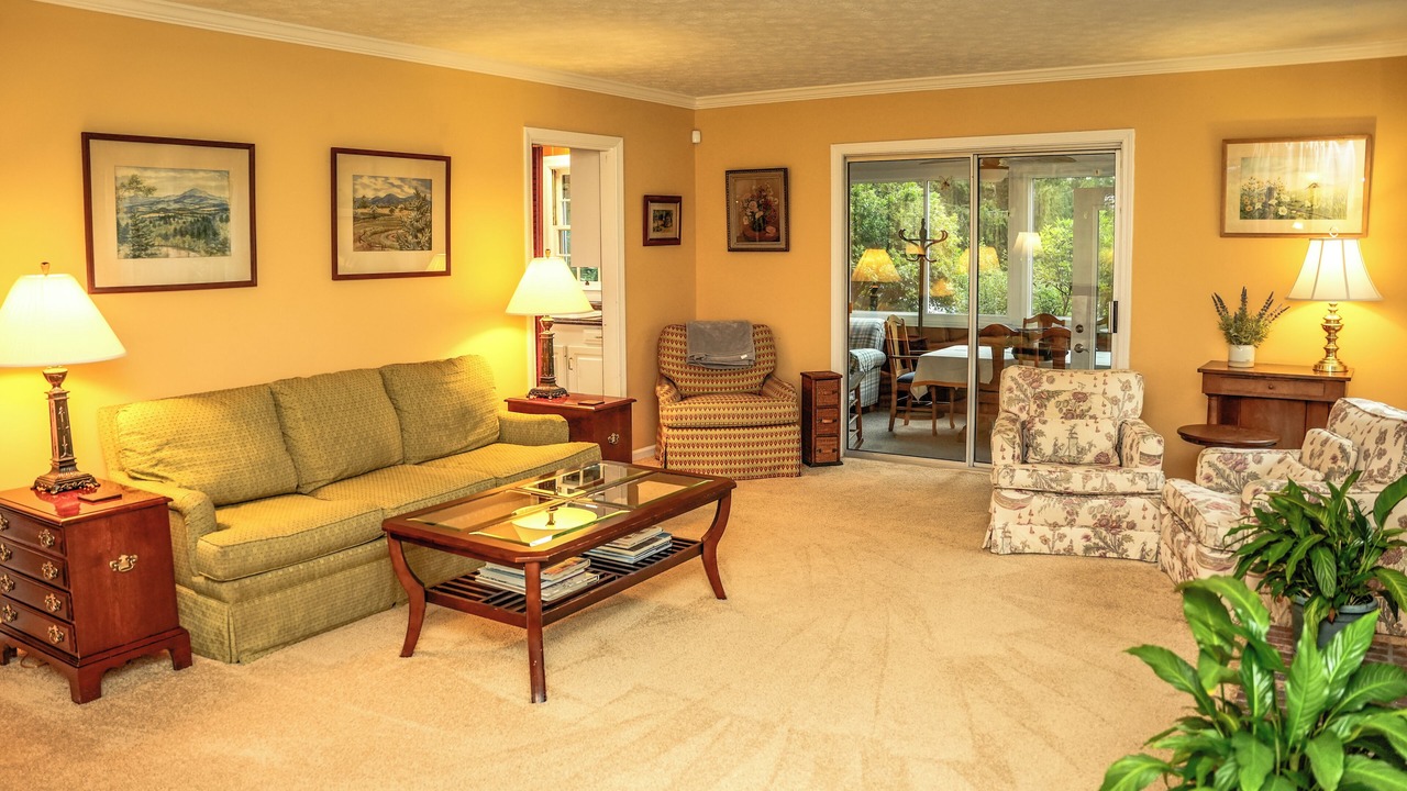 Photo of Livingroom in Hendersonville