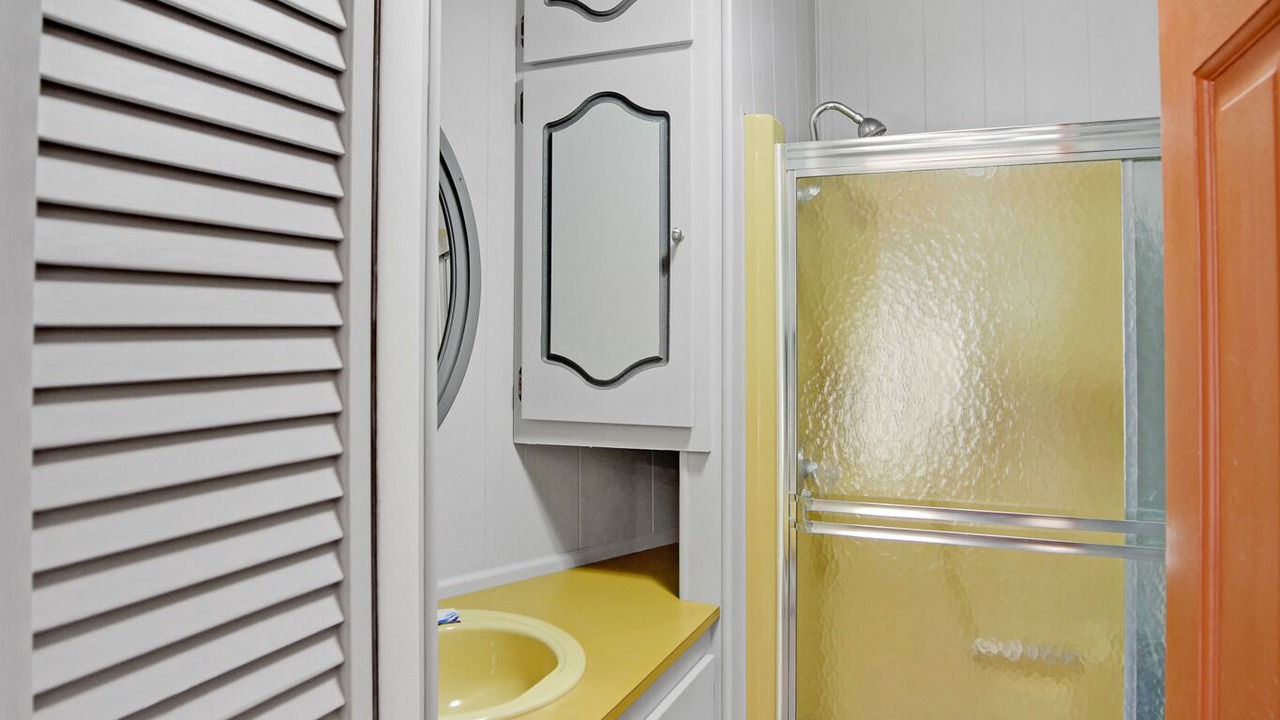 Photo of Bathroom in Gaines