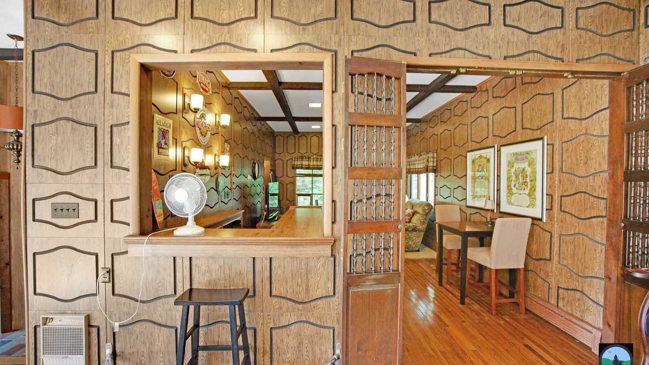 Photo of Bedroom in Gaines