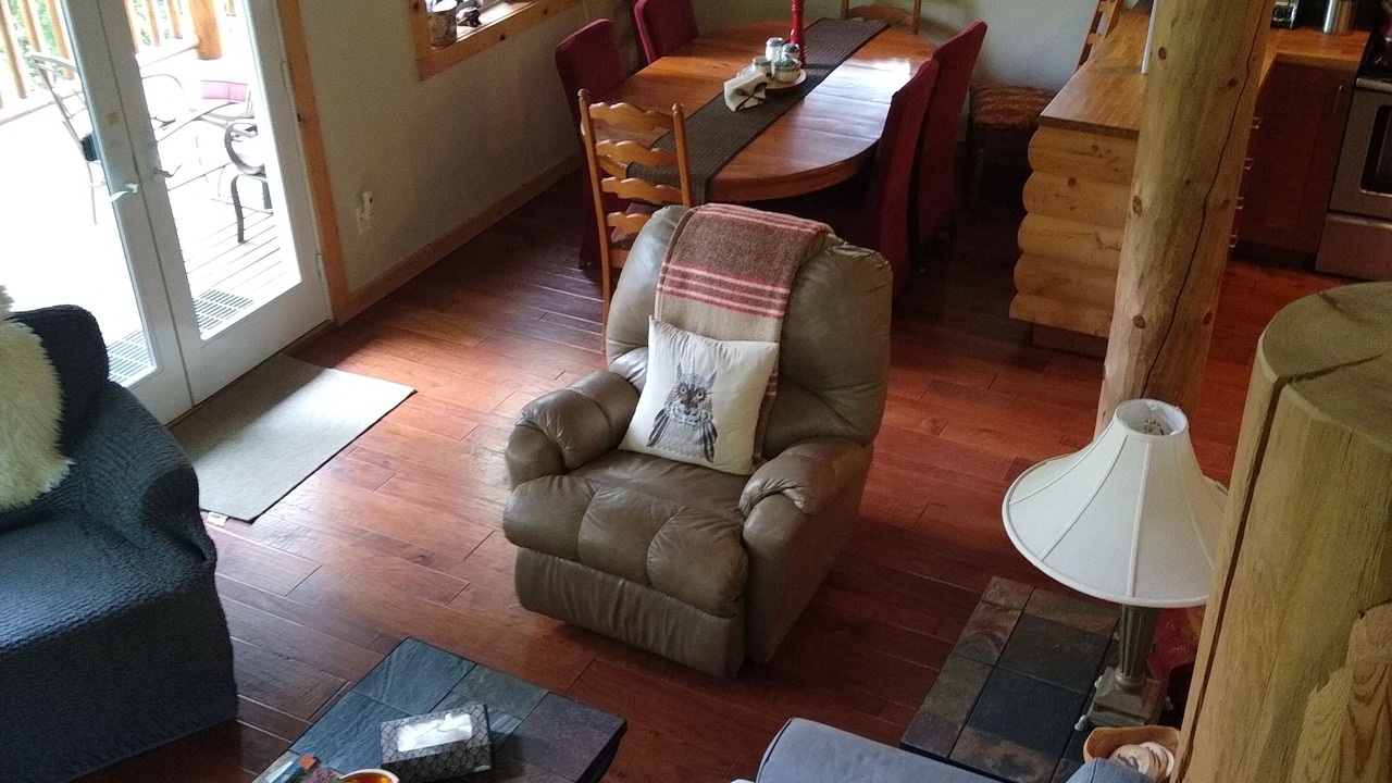 Photo of Livingroom in Skykomish