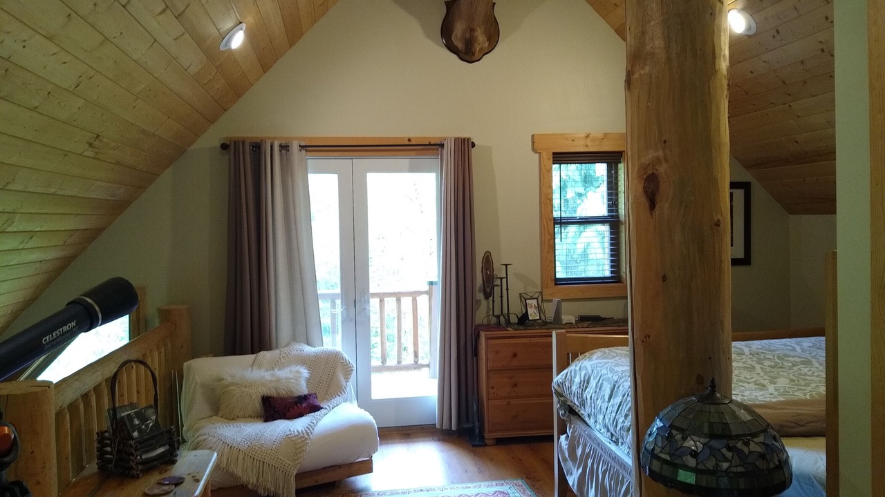 Photo of Bedroom in Skykomish
