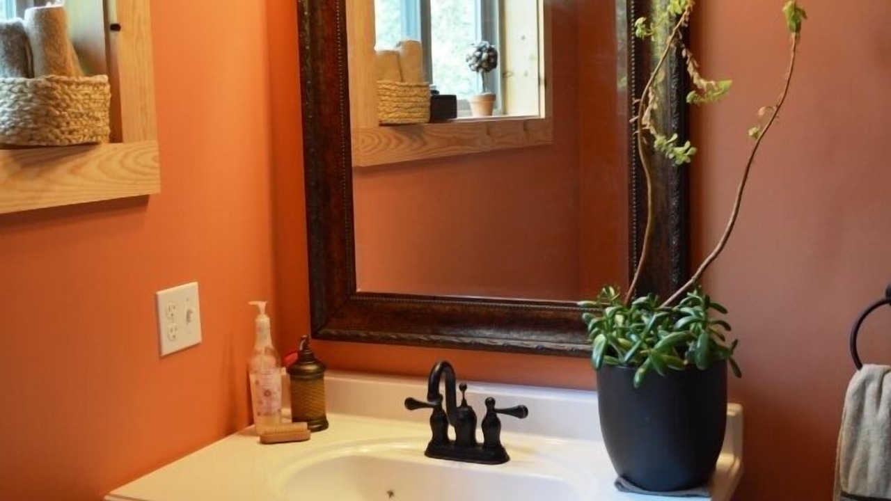 Photo of Bathroom in Skykomish