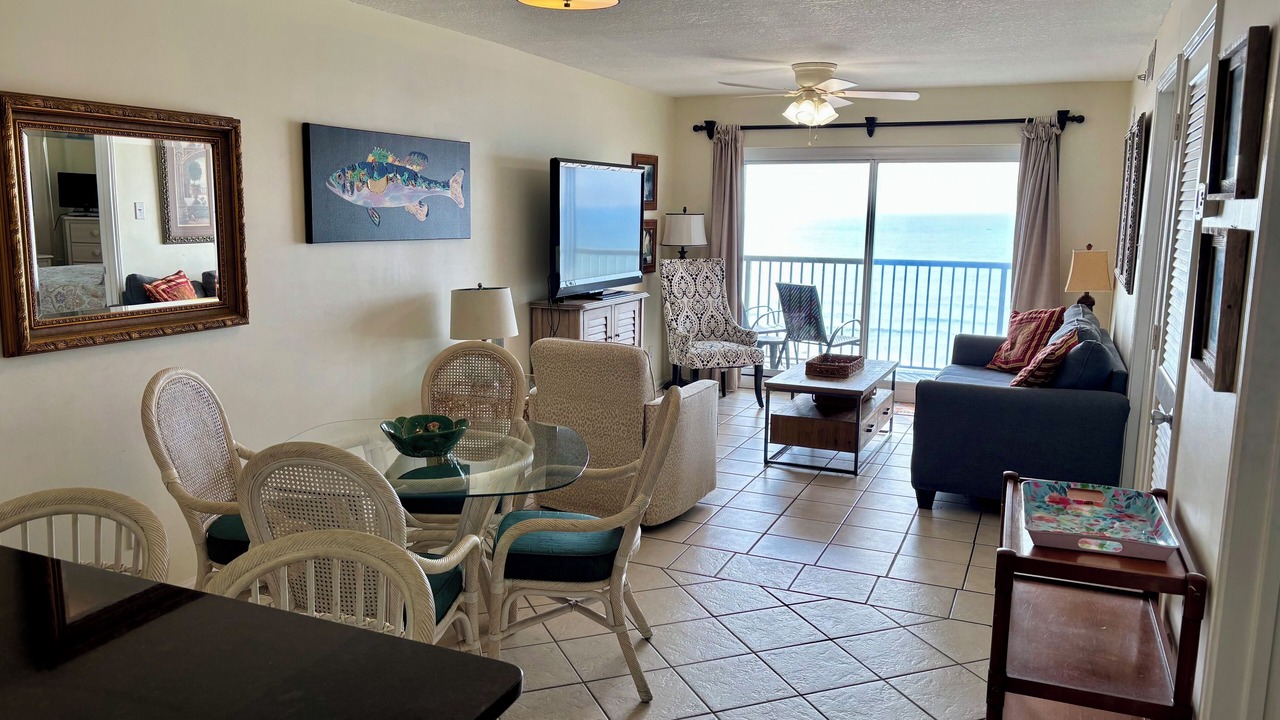 Photo of Livingroom in Orange Beach