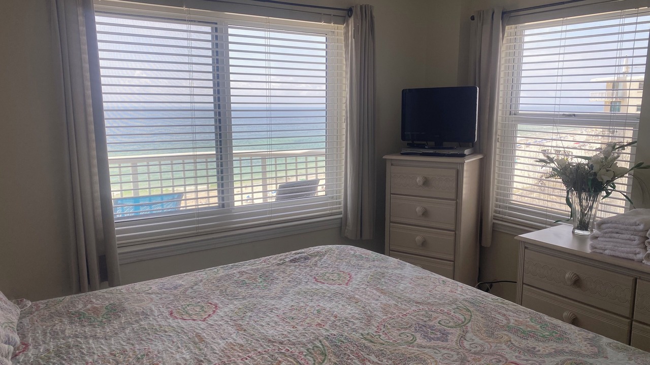 Photo of Bedroom in Orange Beach