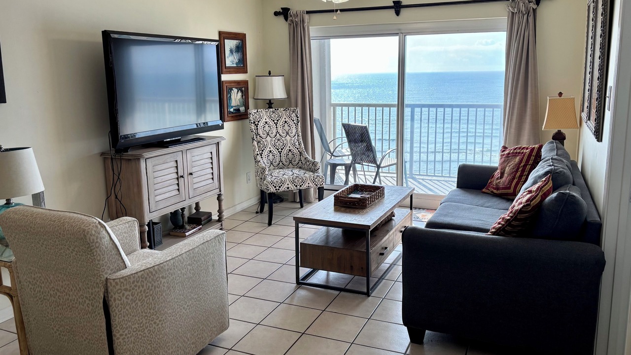 Photo of Livingroom in Orange Beach