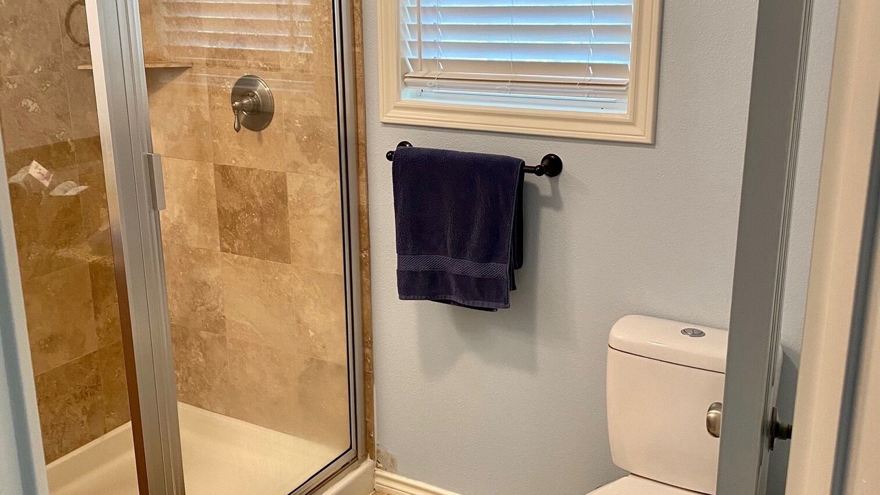 Photo of Bathroom in Canyon Creek