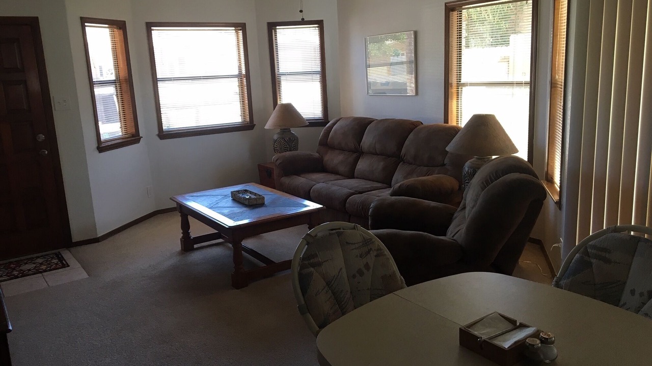 Photo of Livingroom in Alamogordo