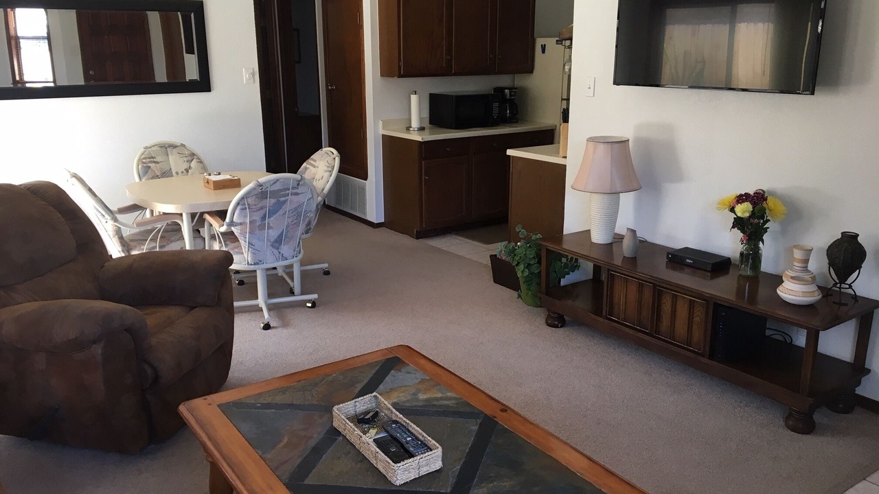 Photo of Livingroom in Alamogordo