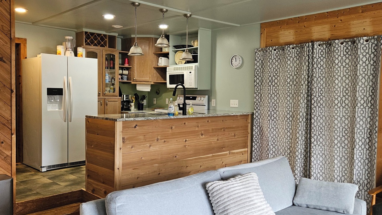 Photo of Livingroom in Rabun Gap