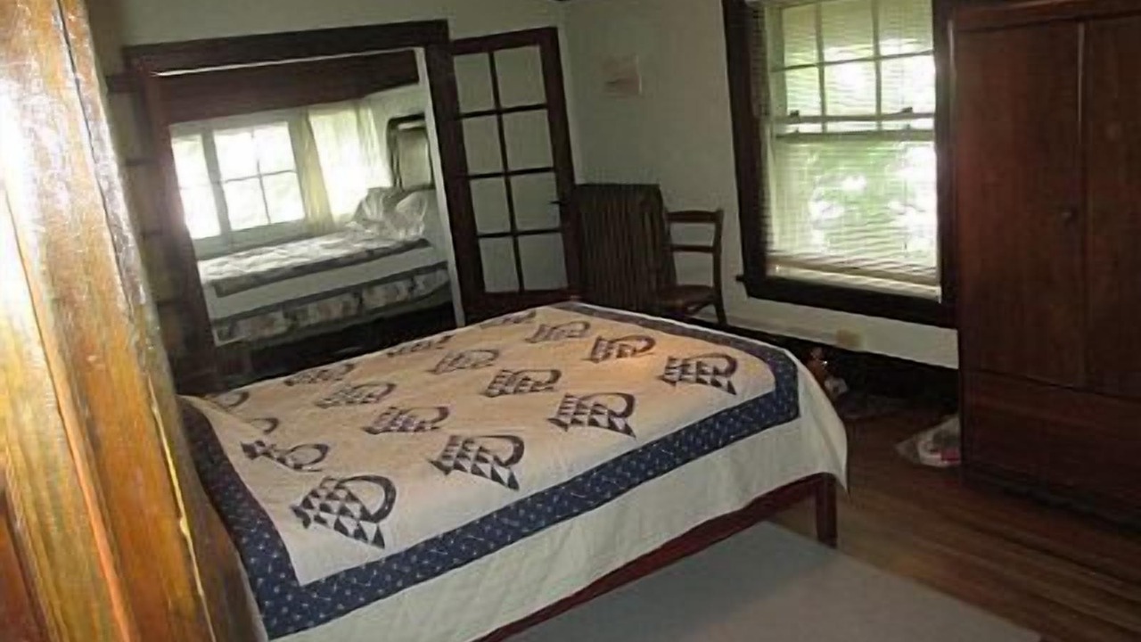 Photo of Bedroom in Canandaigua