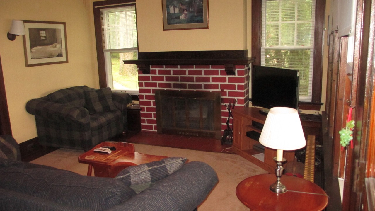 Photo of Livingroom in Canandaigua
