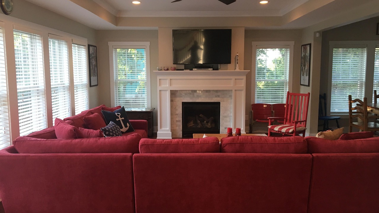 Photo of Livingroom in Michigan City