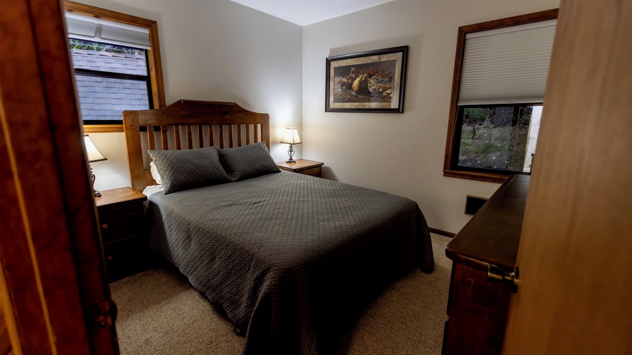 Photo of Bedroom in Lakeside