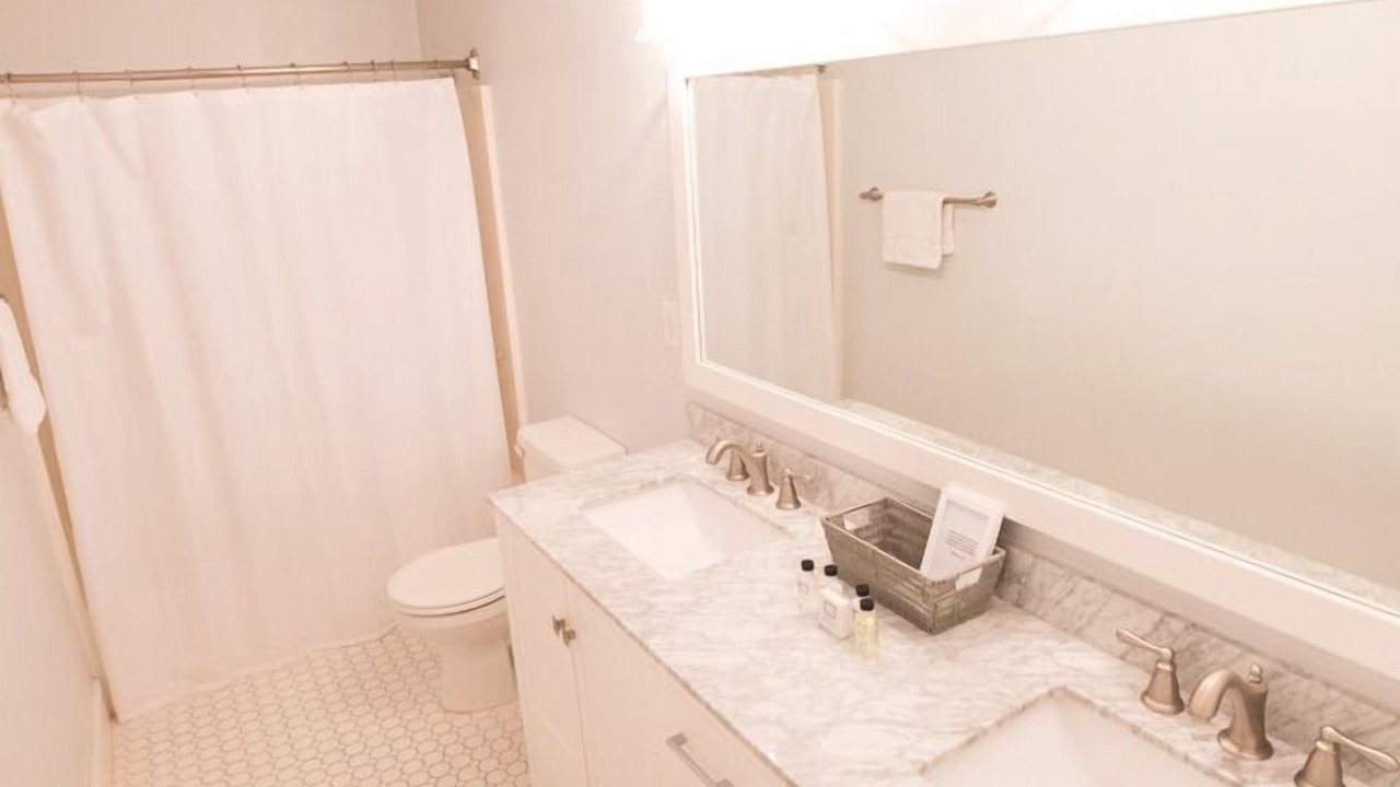 Photo of Bathroom in The Old Commons