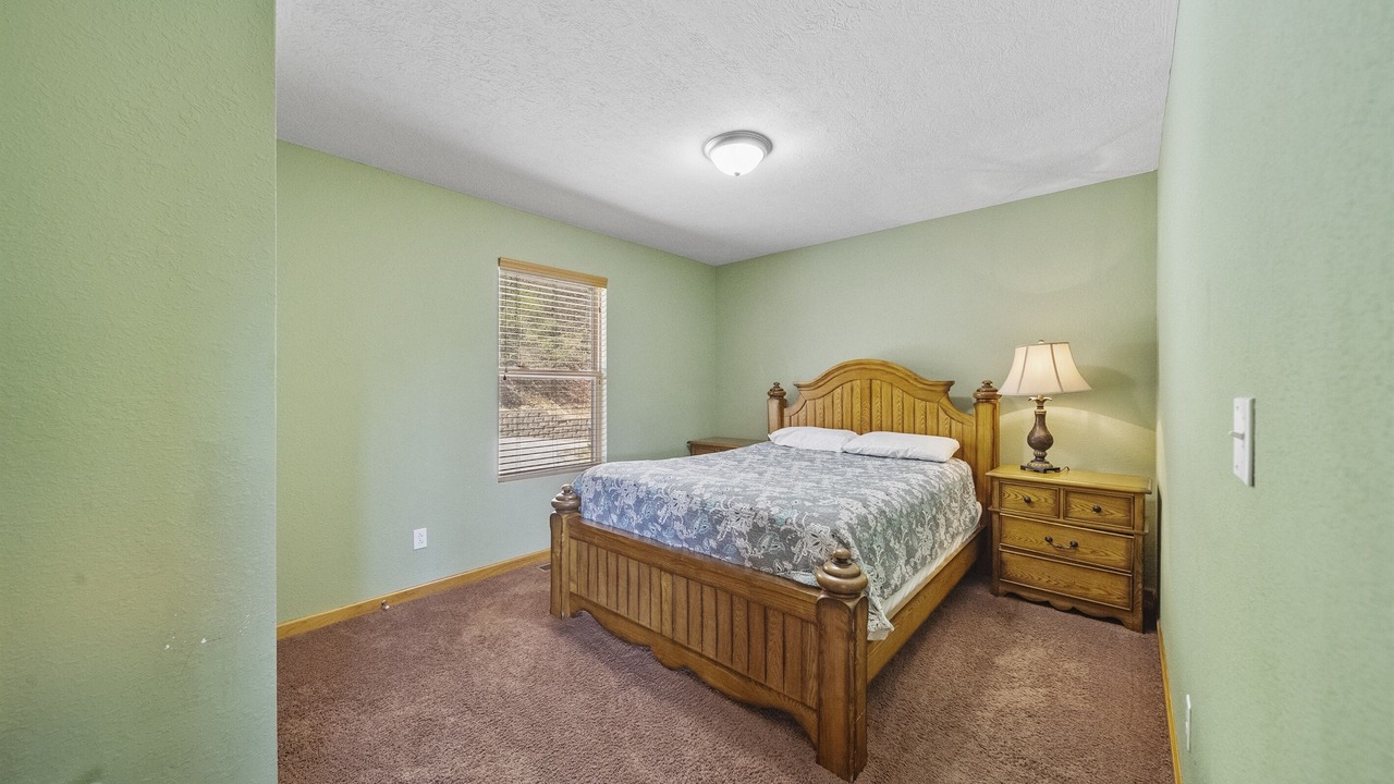 Photo of Others in Lakeside Estates