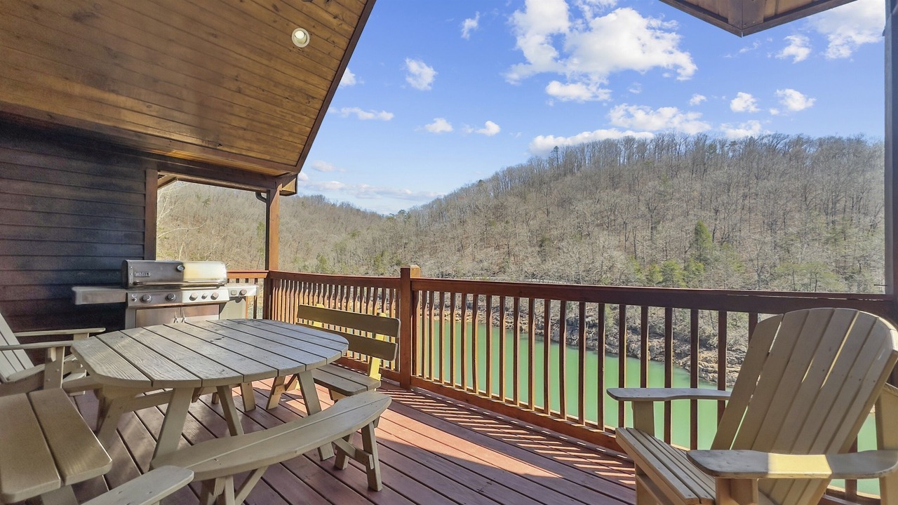 Photo of Outdoor in Lakeside Estates