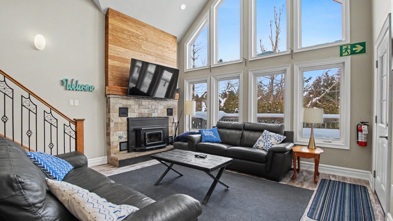 Photo of Livingroom in Swiss Meadows