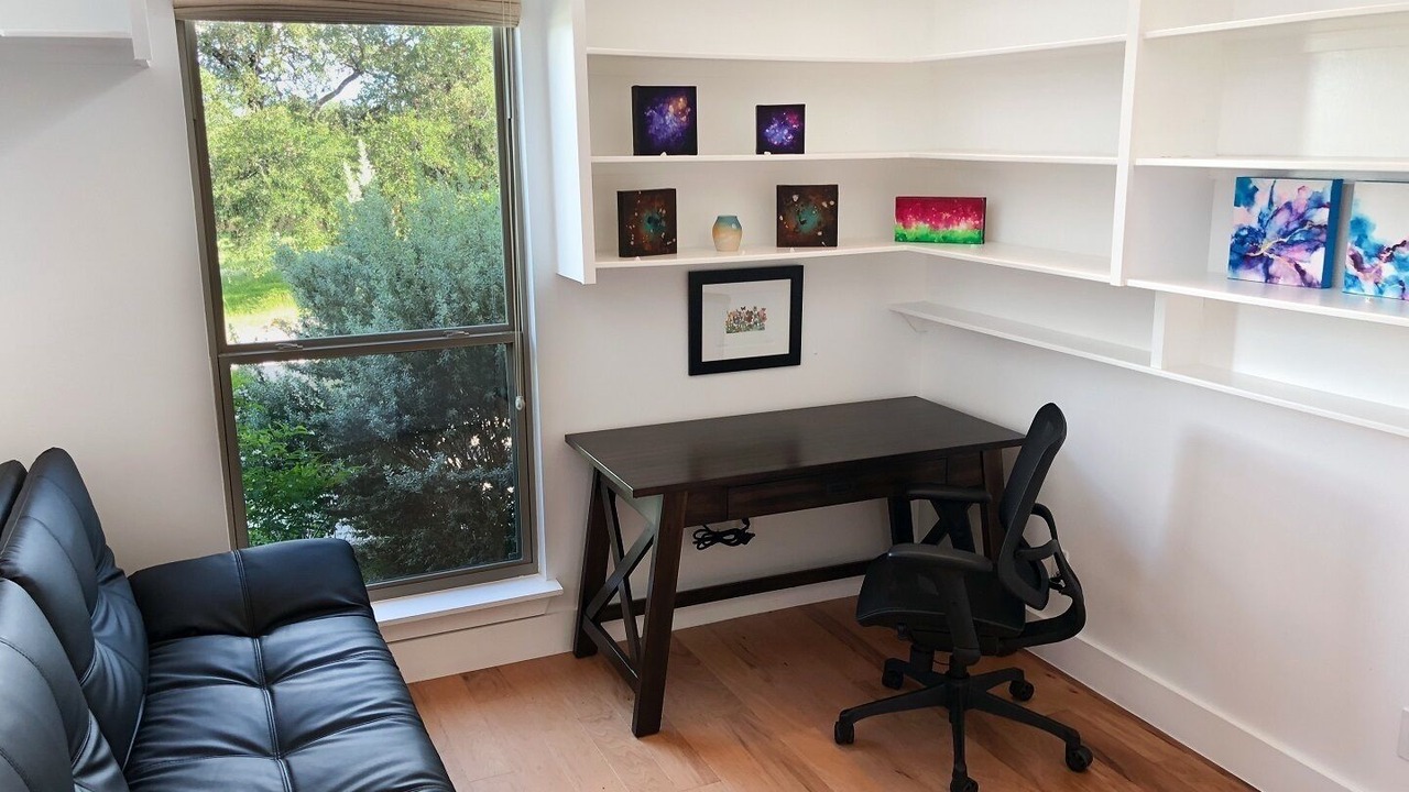 Photo of Bedroom in Brushy Creek