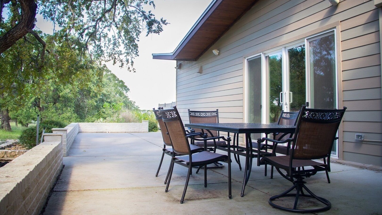 Photo of Outdoor in Brushy Creek