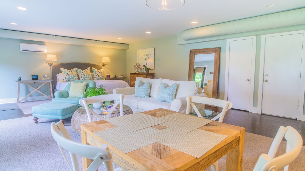 Photo of Others in Mount Pleasant