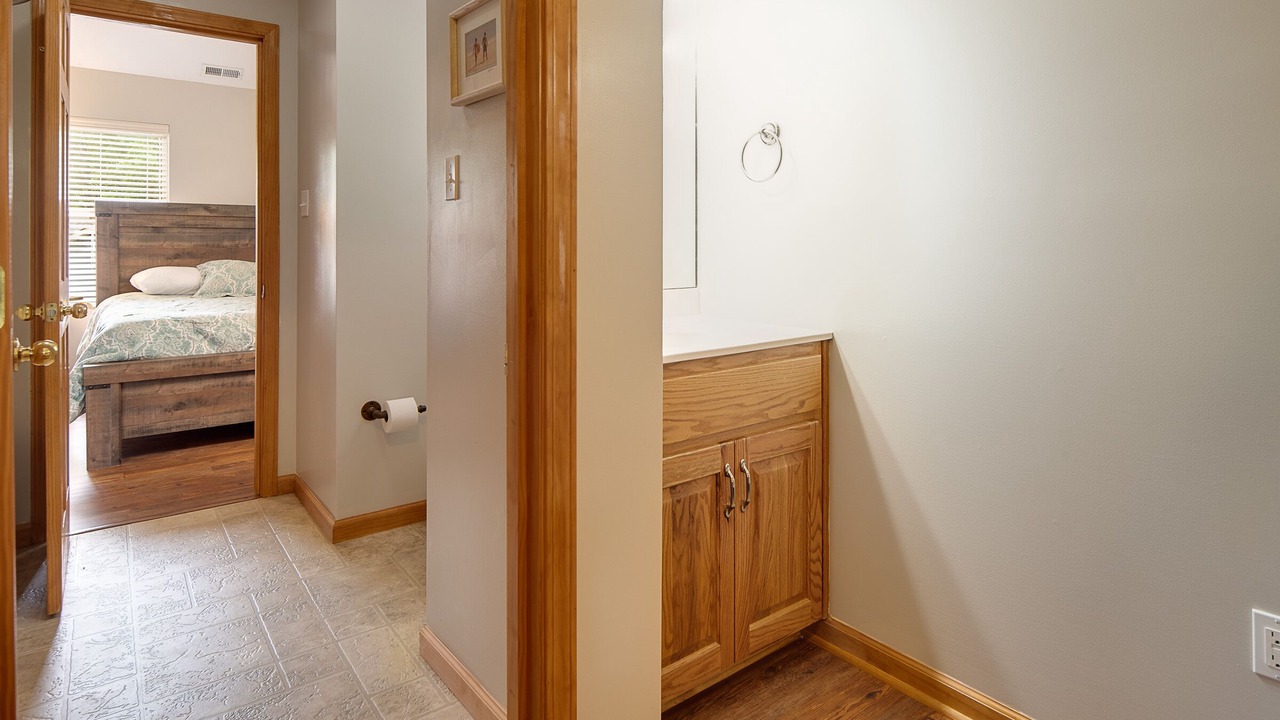 Photo of Bedroom in Lakeside Estates
