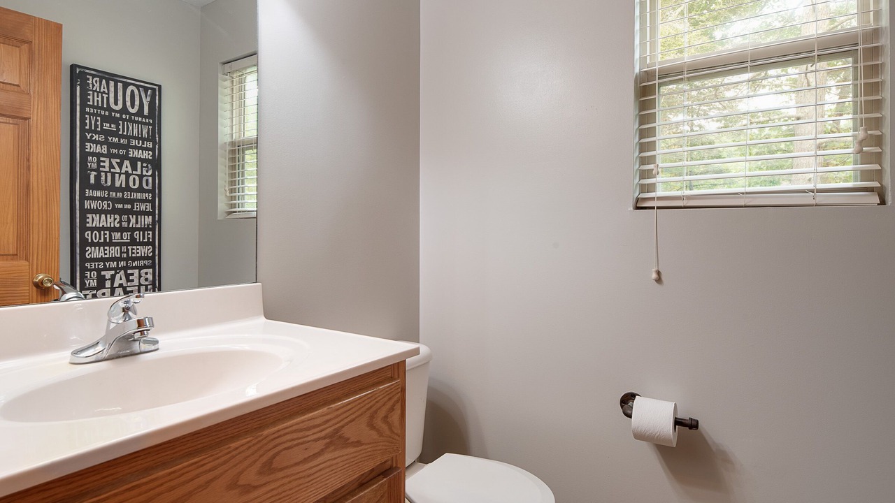 Photo of Bathroom in Lakeside Estates
