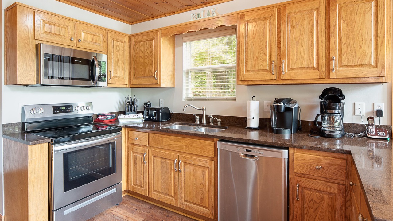 Photo of Kitchen in Lakeside Estates