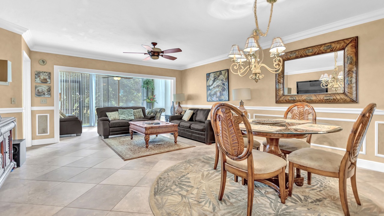 Photo of Livingroom in Jupiter