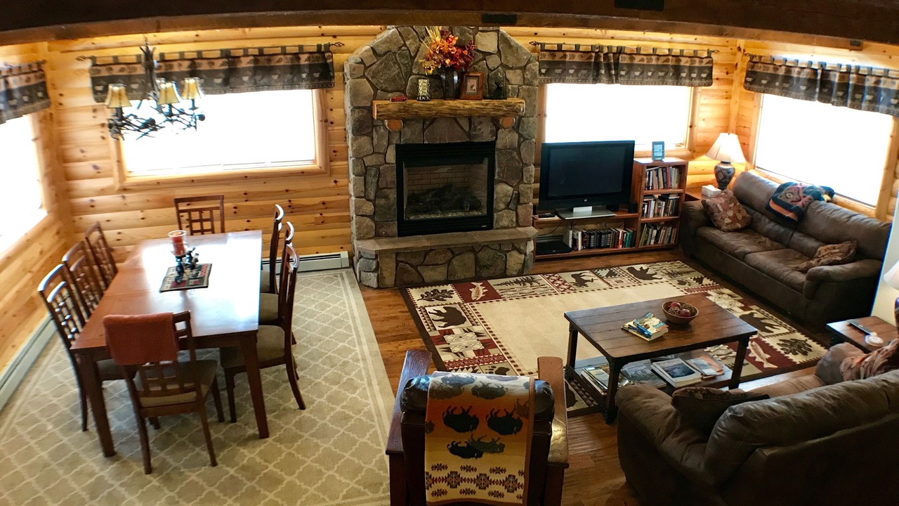 Photo of Livingroom in East Glacier Park