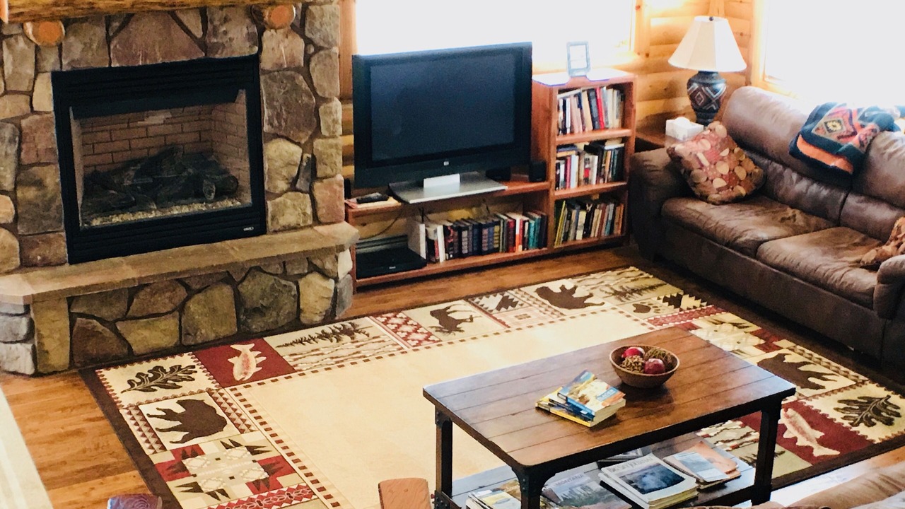 Photo of Livingroom in East Glacier Park