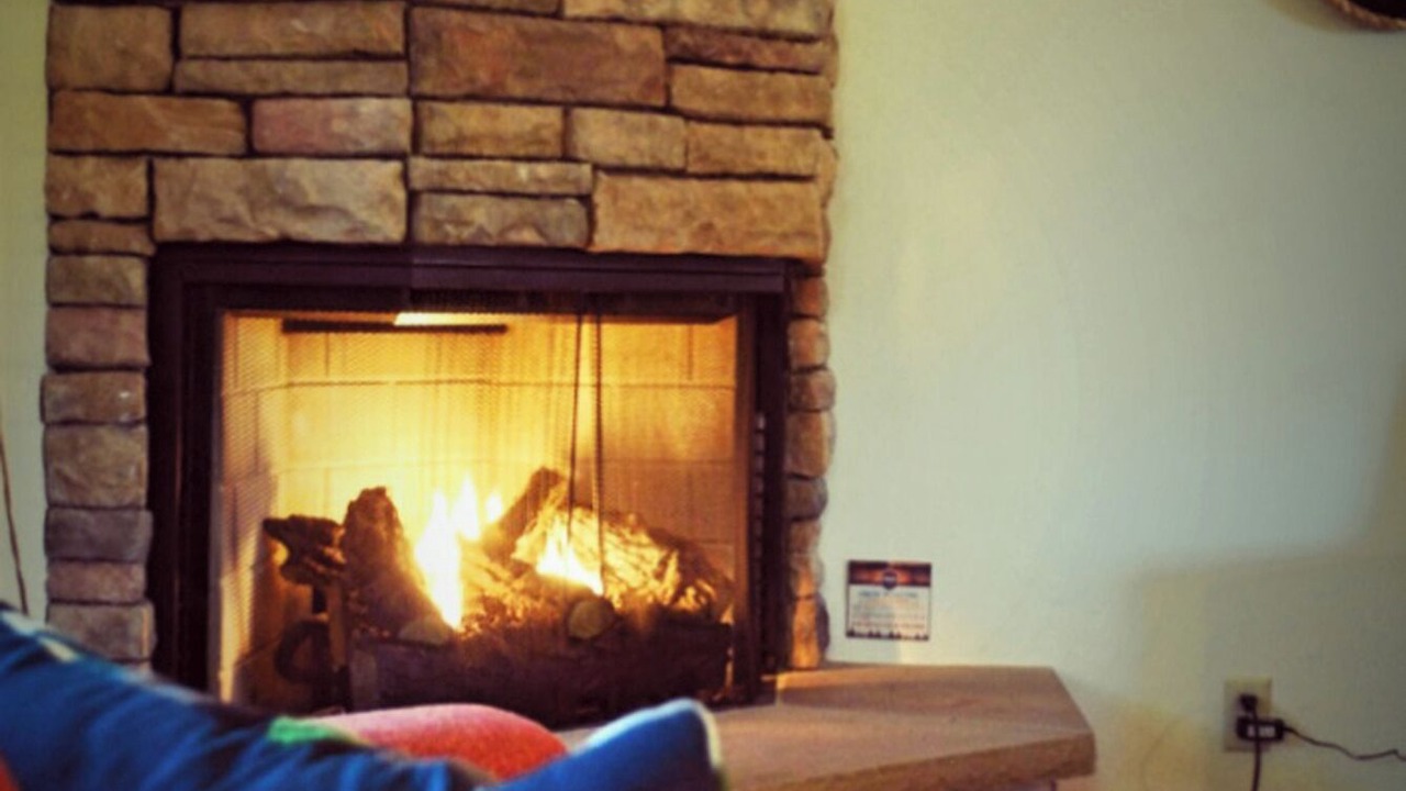 Photo of Livingroom in Mid America
