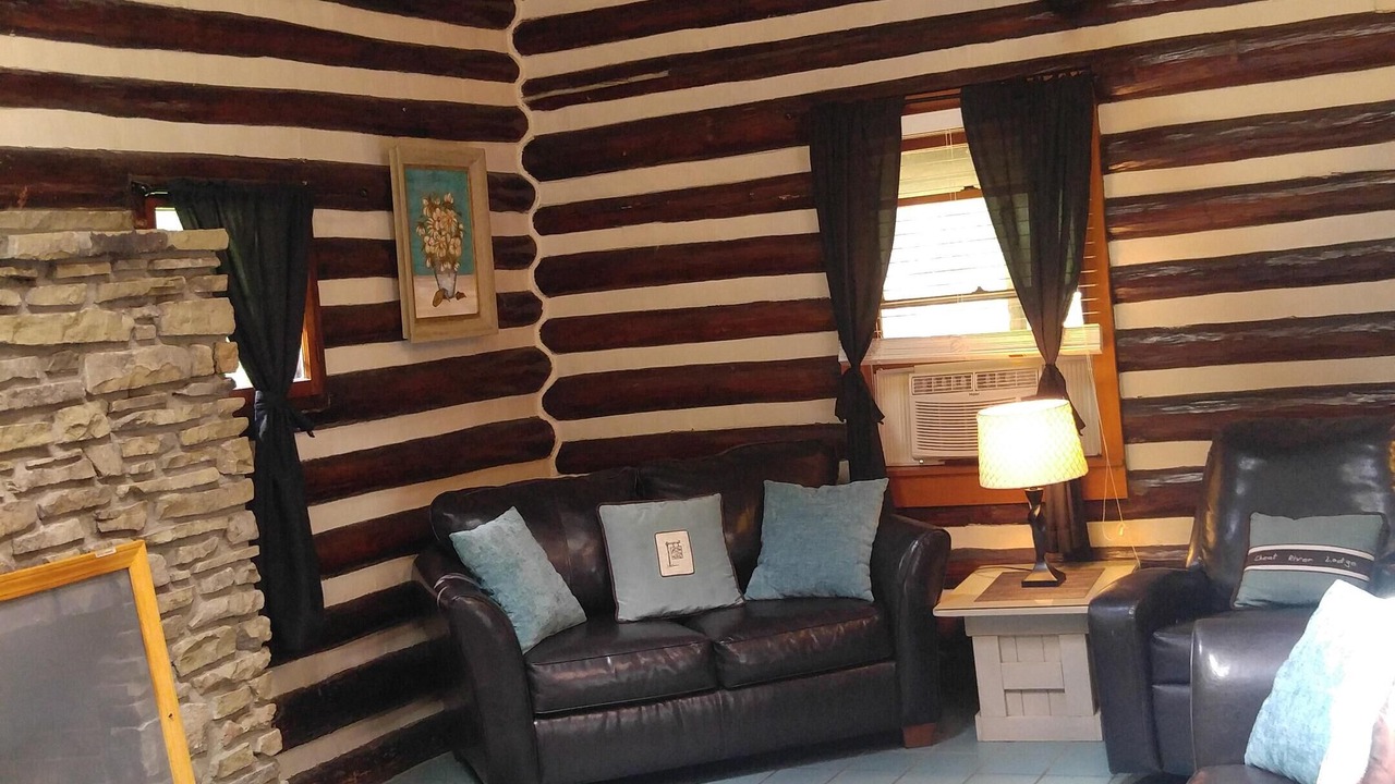 Photo of Livingroom in Elkins