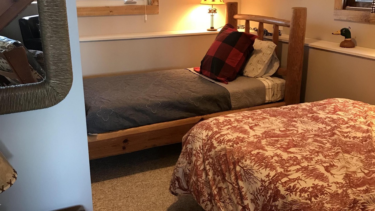 Photo of Bedroom in Longville