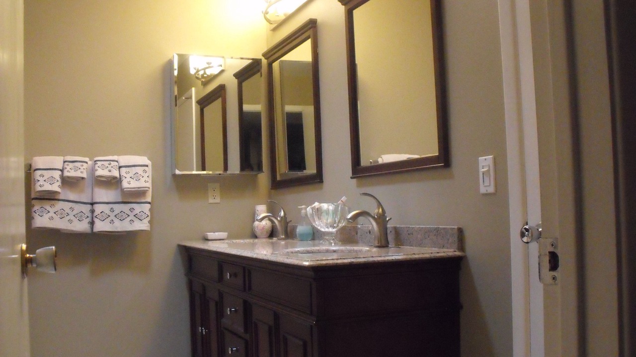Photo of Bathroom in Shalimar