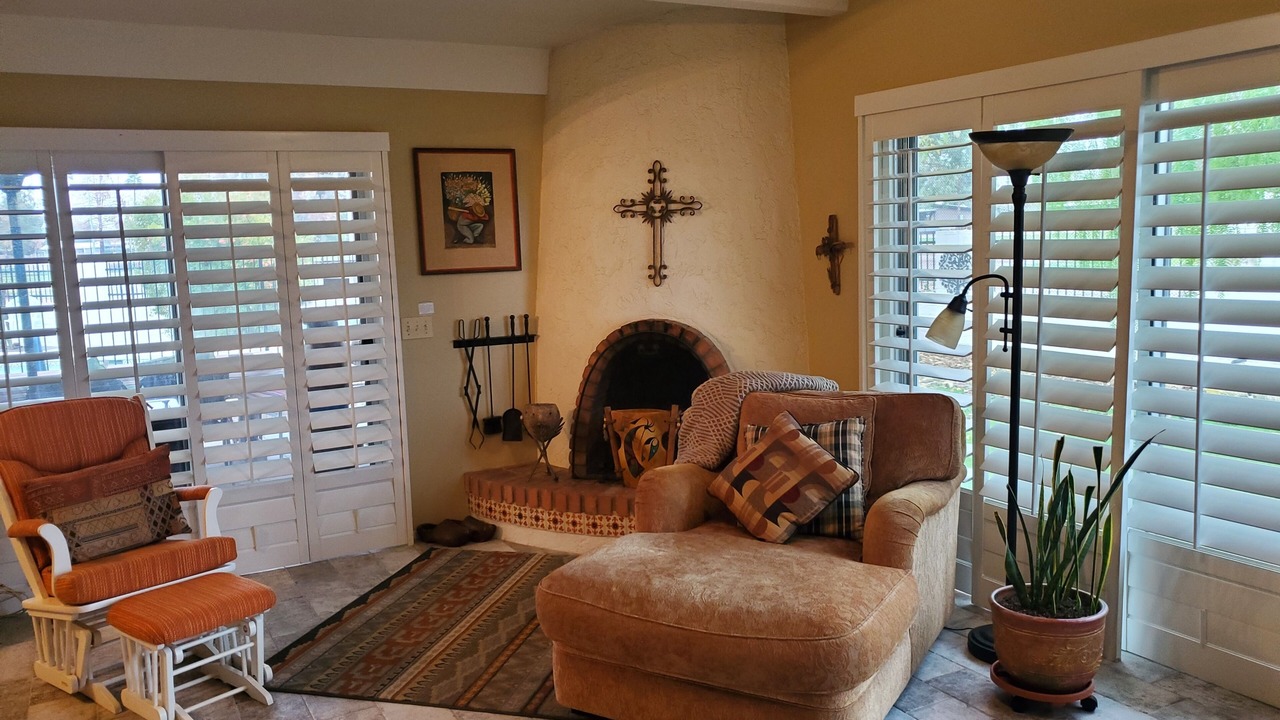 Photo of Livingroom in Shalimar