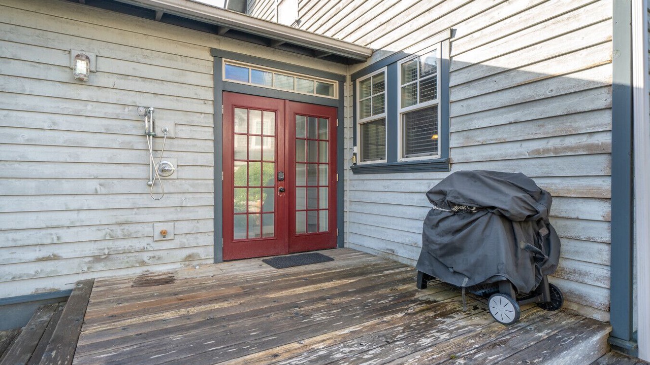 Photo of Outdoor in Nelscott