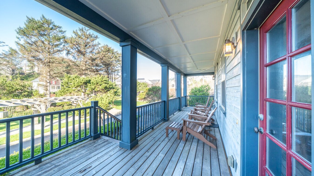 Photo of Patio Balcony in Nelscott