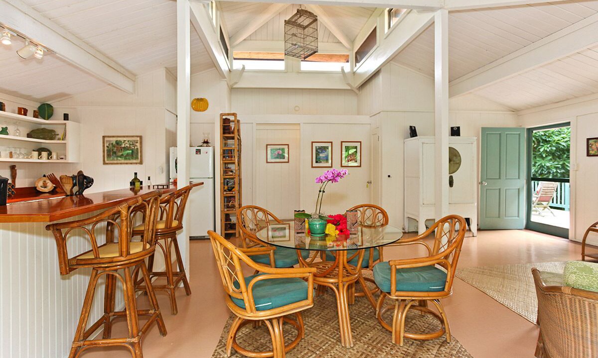 Photo of Others in Hana