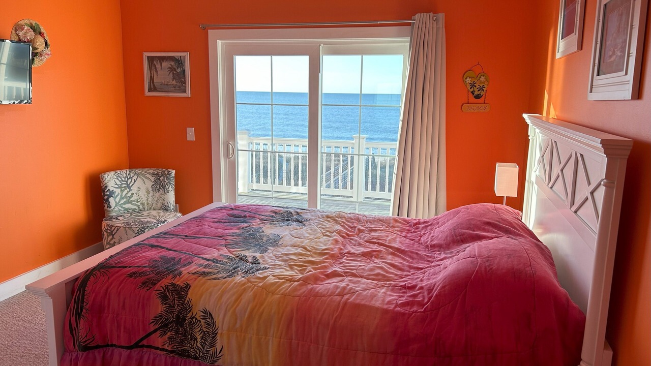 Photo of Bedroom in Ocean Isle Beach