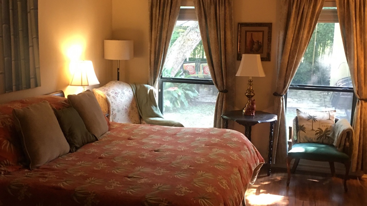 Photo of Bedroom in Uptown