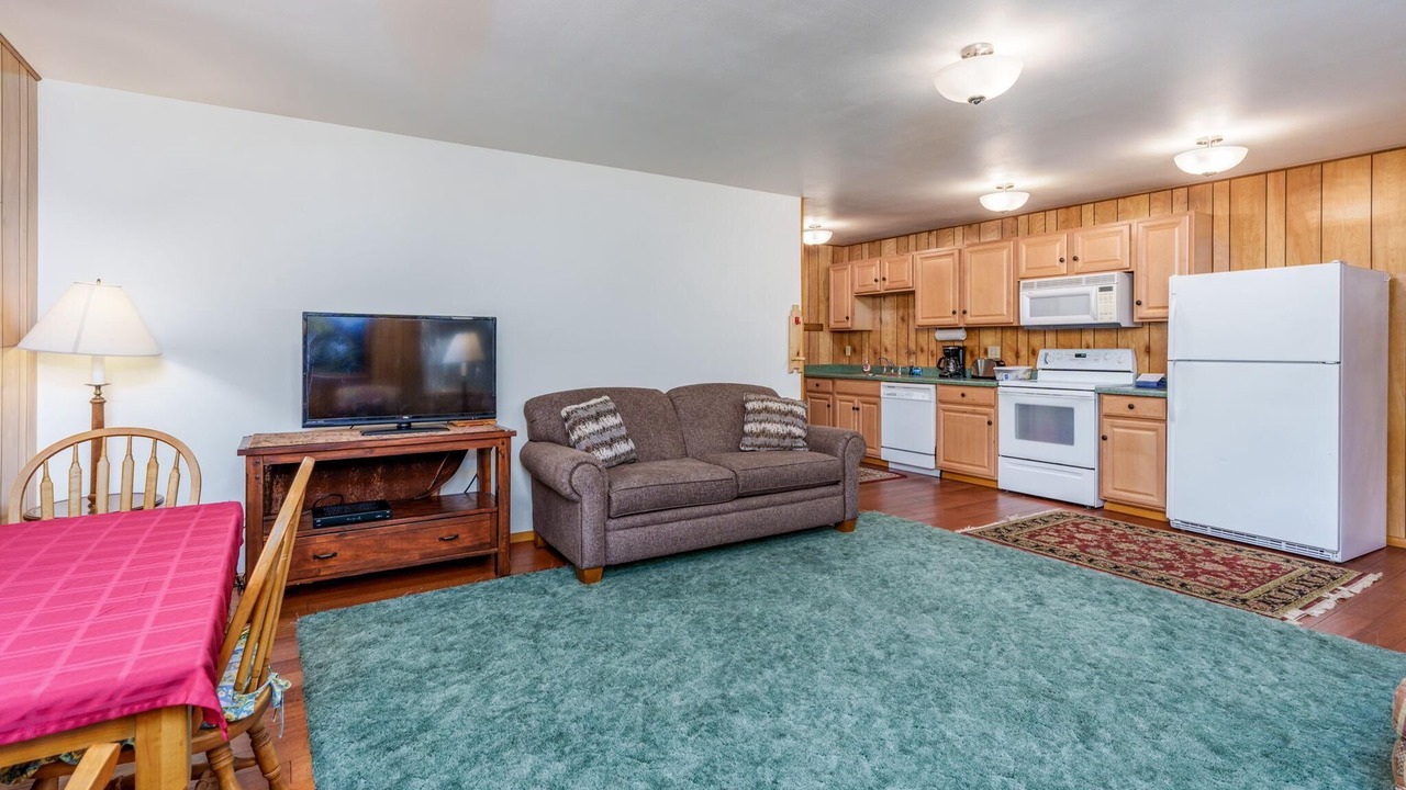 Photo of Livingroom in Yosemite West