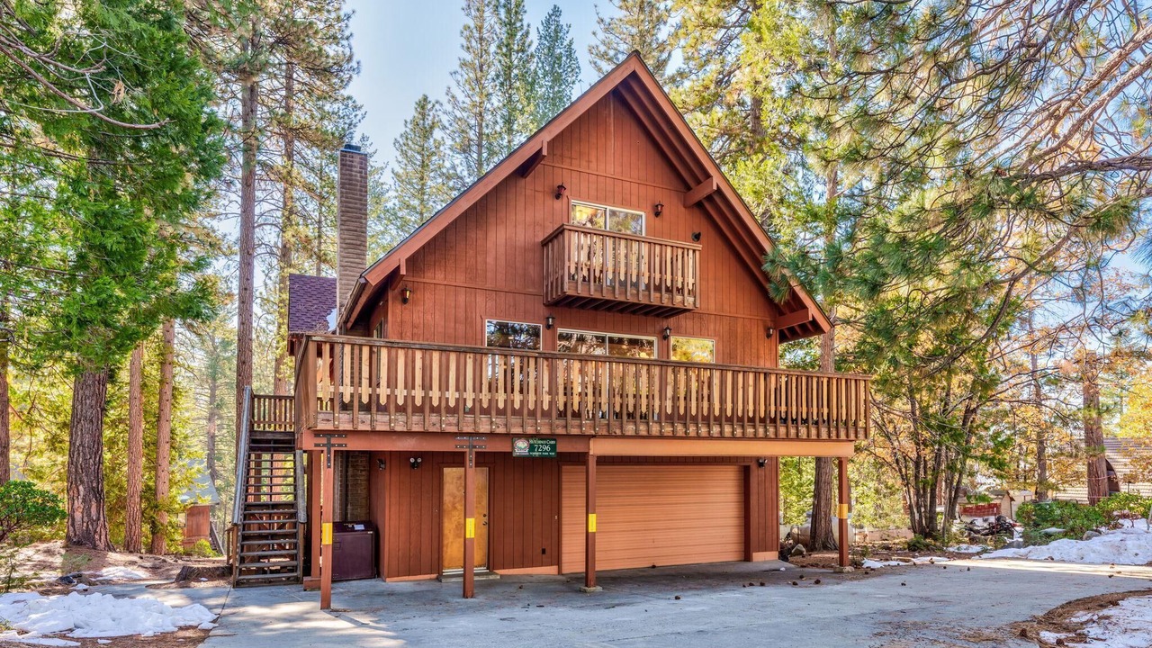 Photo of Outdoor in Yosemite West