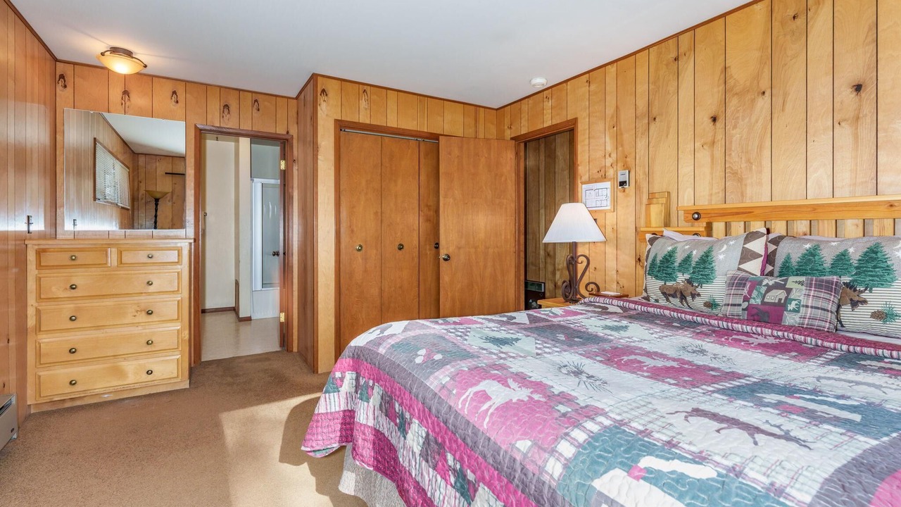 Photo of Bedroom in Yosemite West